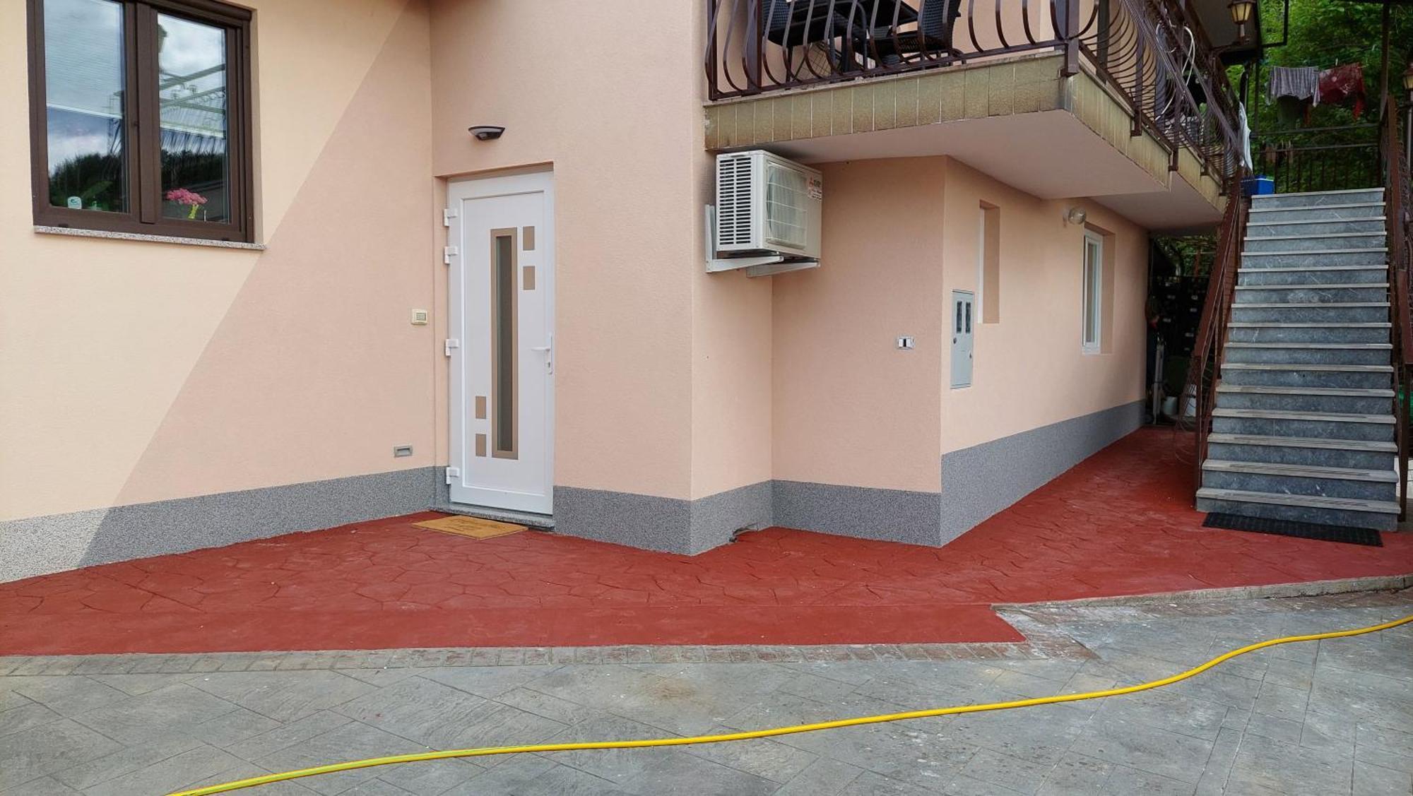 Apartma Lili Изола Екстериор снимка