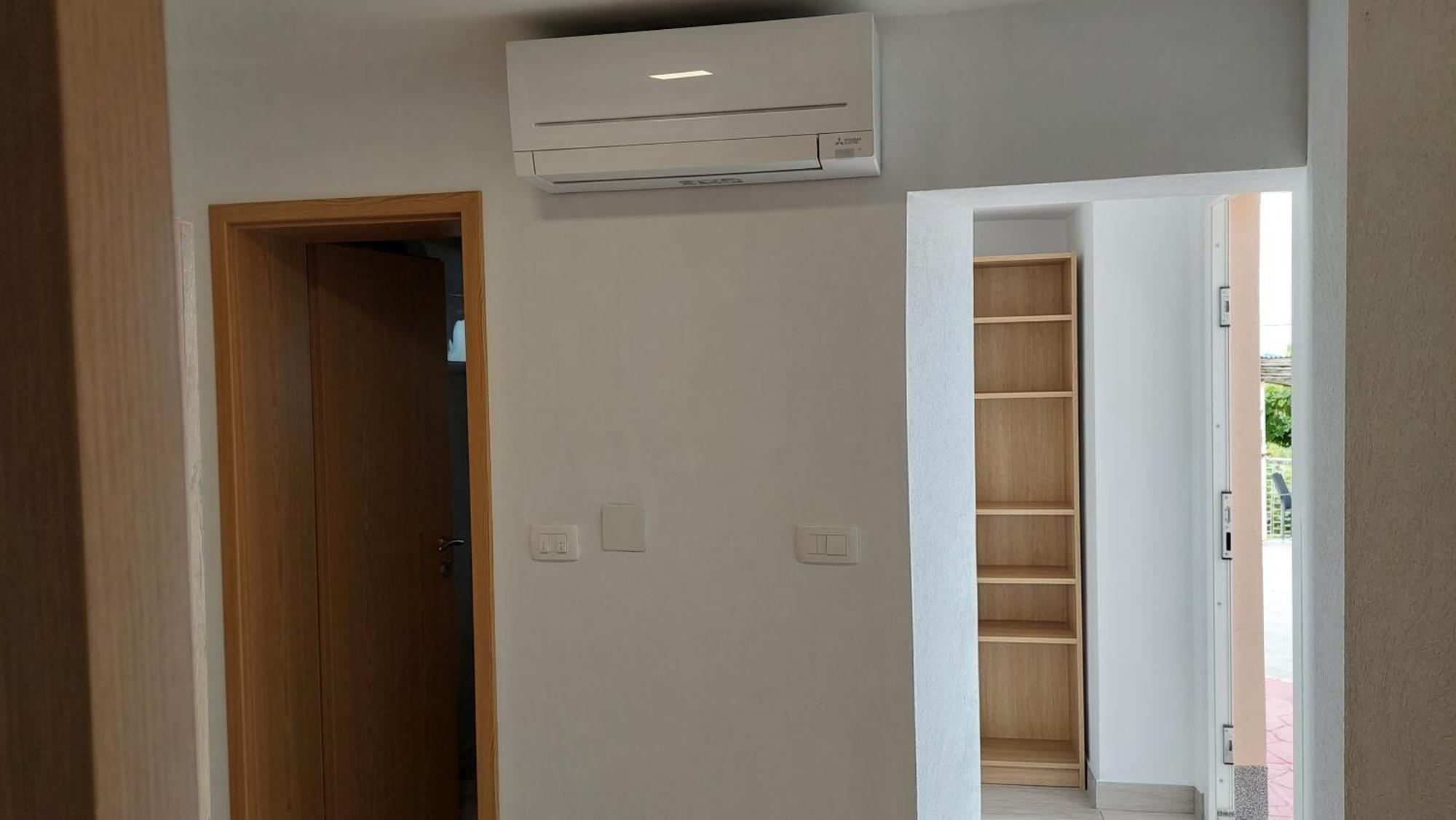 Apartma Lili Изола Екстериор снимка